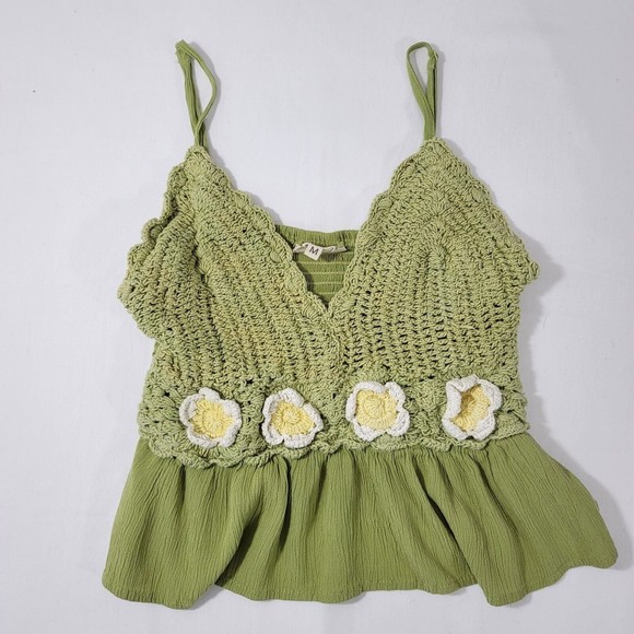 Hint of Blush Tops - BOHO Green Crochet Crop Top Size M Hint of Blush Womens Flowers Spaghetti Strap